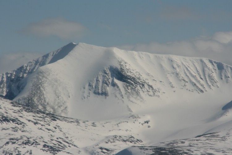 Kåtotjåkka. Heliski Riksgränsen 8 maj 2009. Foto: Andreas Bengtsson